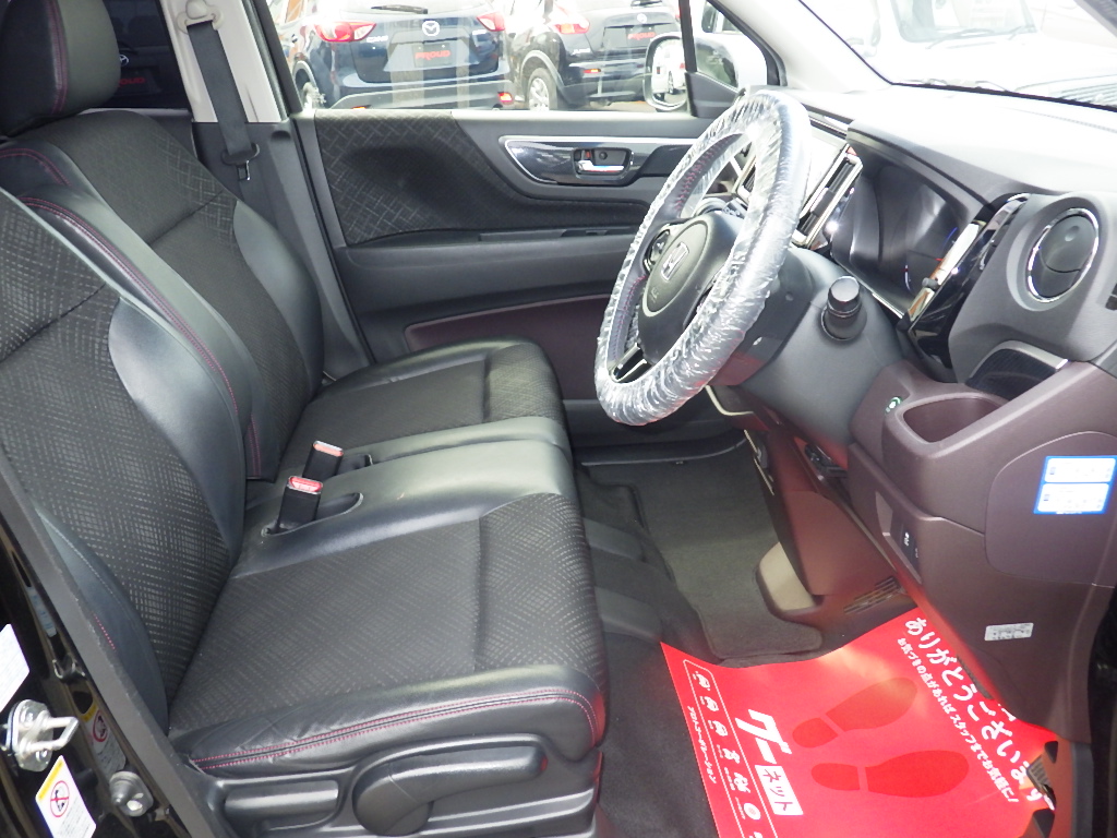 ホンダ N-WGNカスタムの画像3