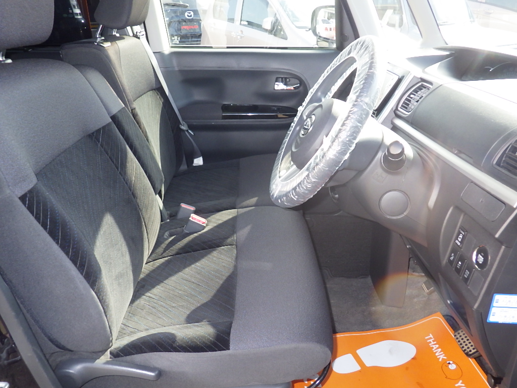 ダイハツ タントカスタムの画像3