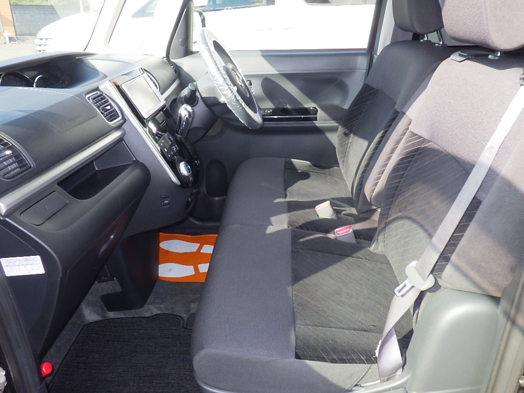 ダイハツ タントカスタムの画像6