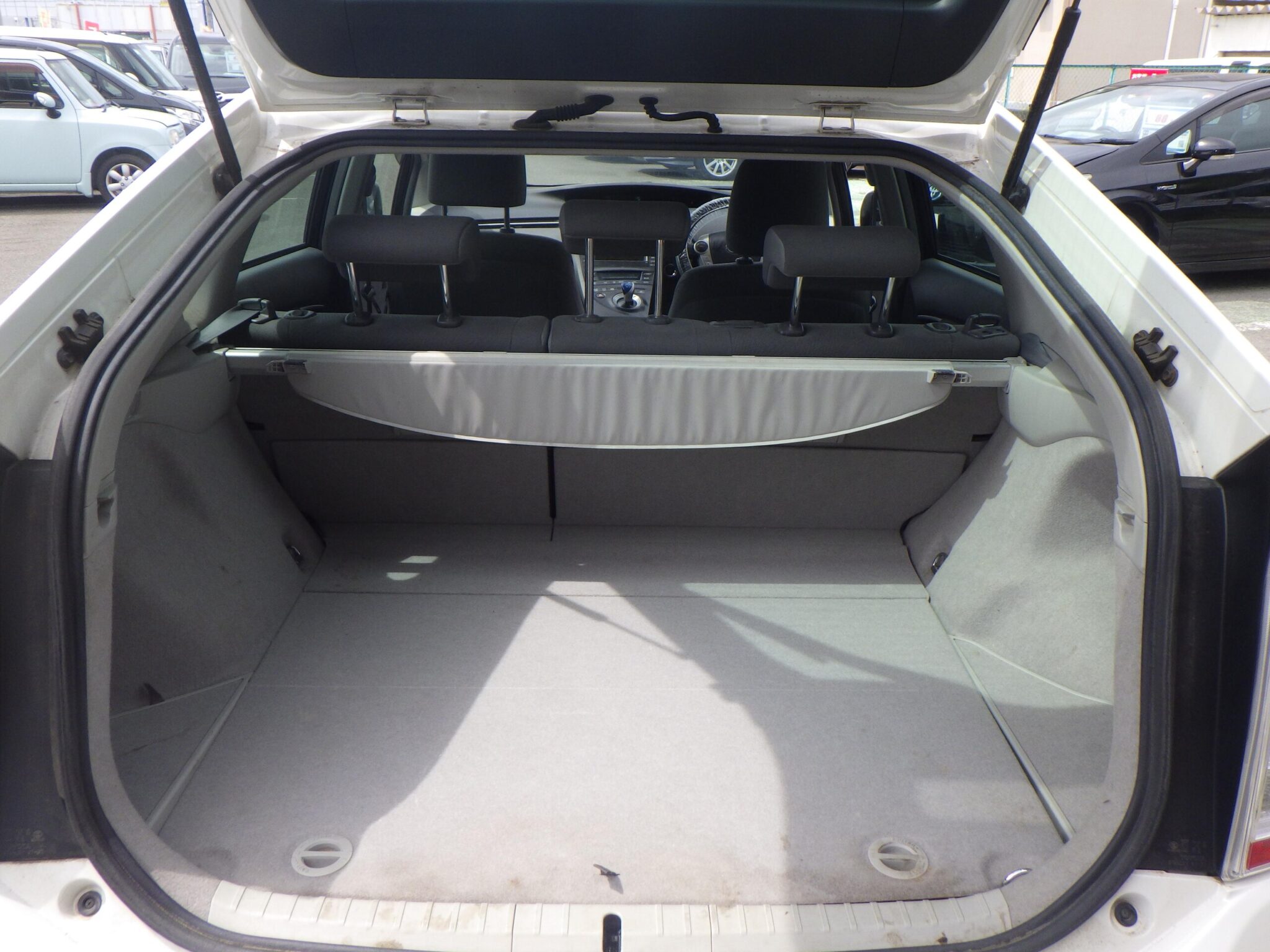 トヨタ プリウスの画像16