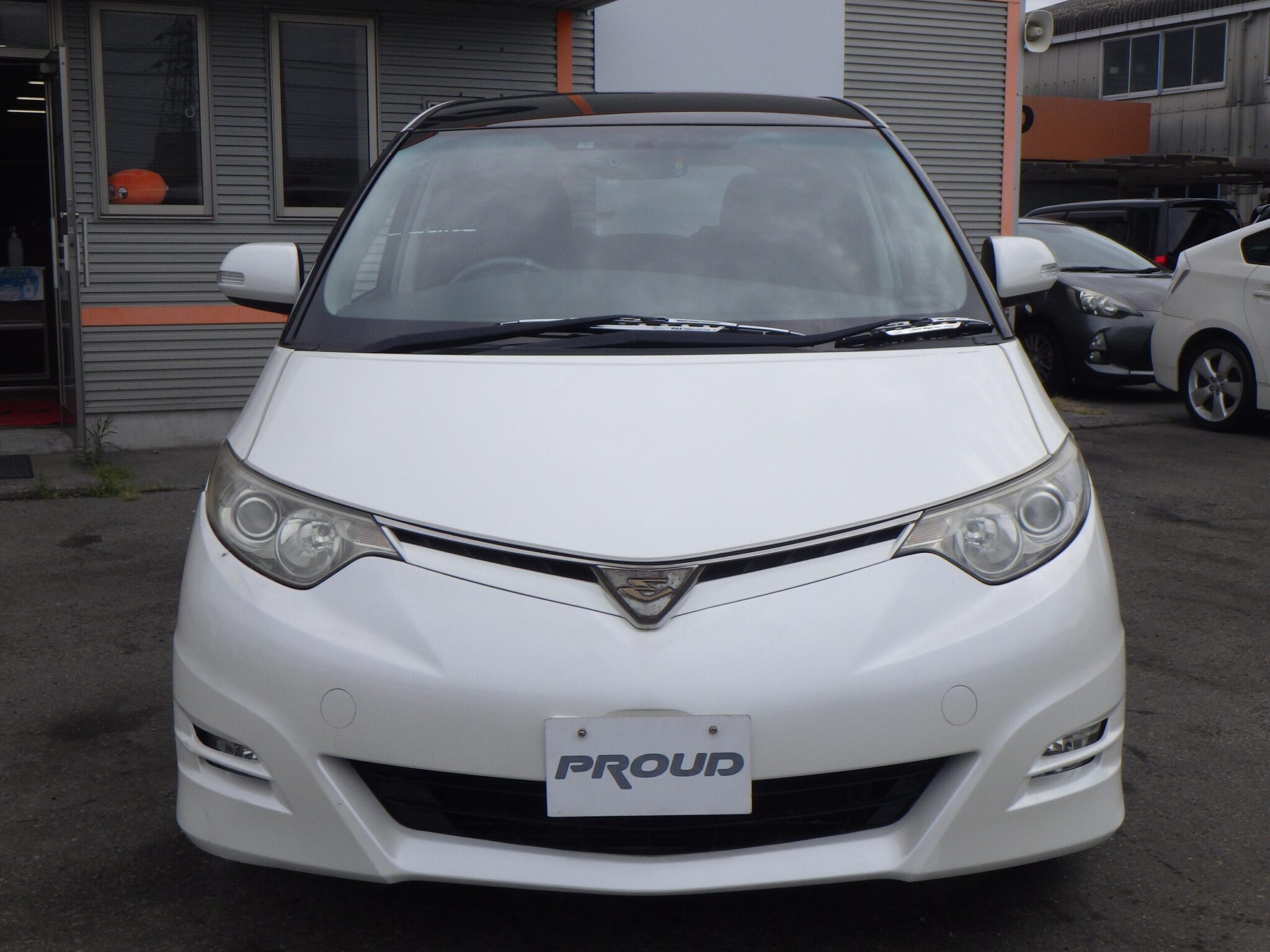 トヨタ エスティマの画像2