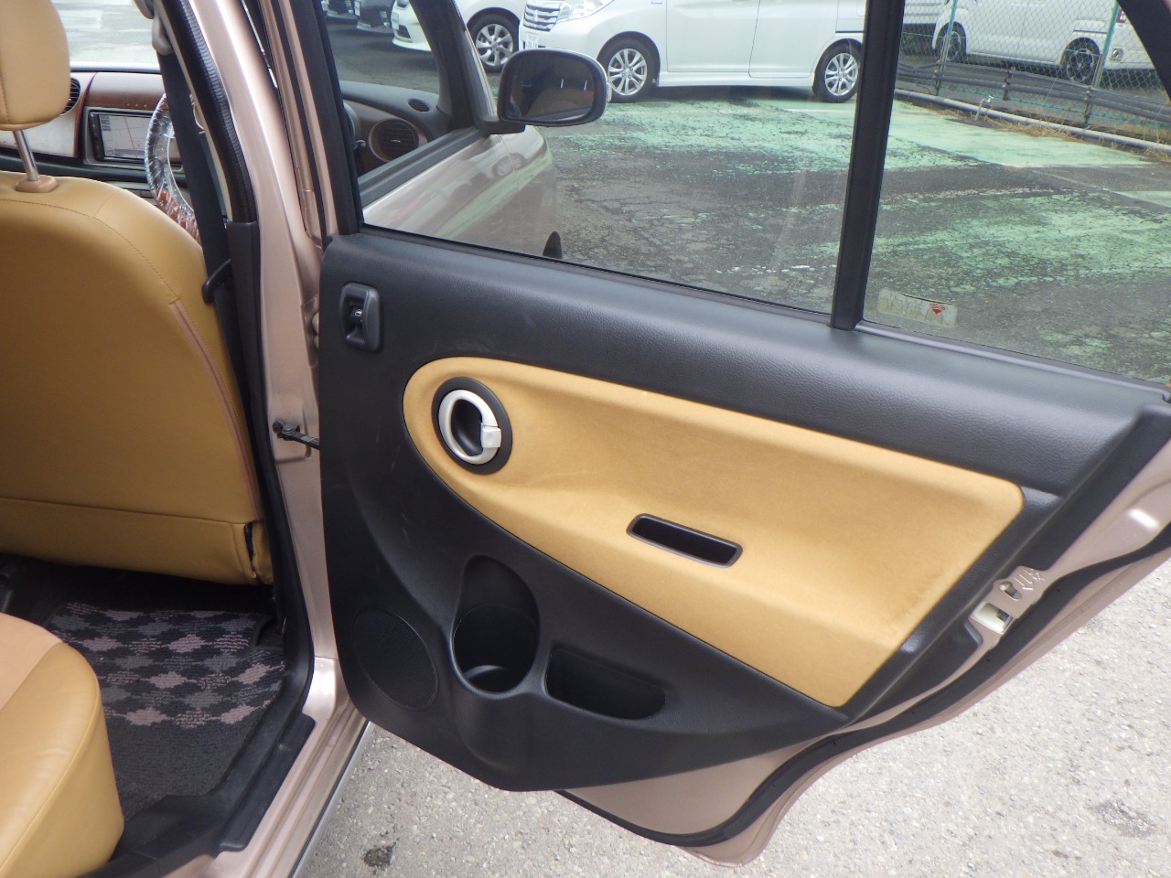 ダイハツ ミラジーノの画像15