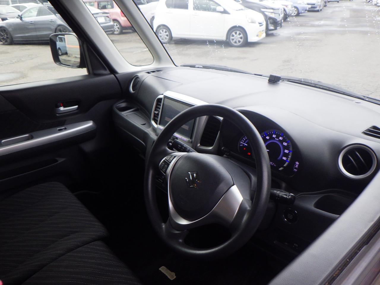 スズキ スペーシアの画像12