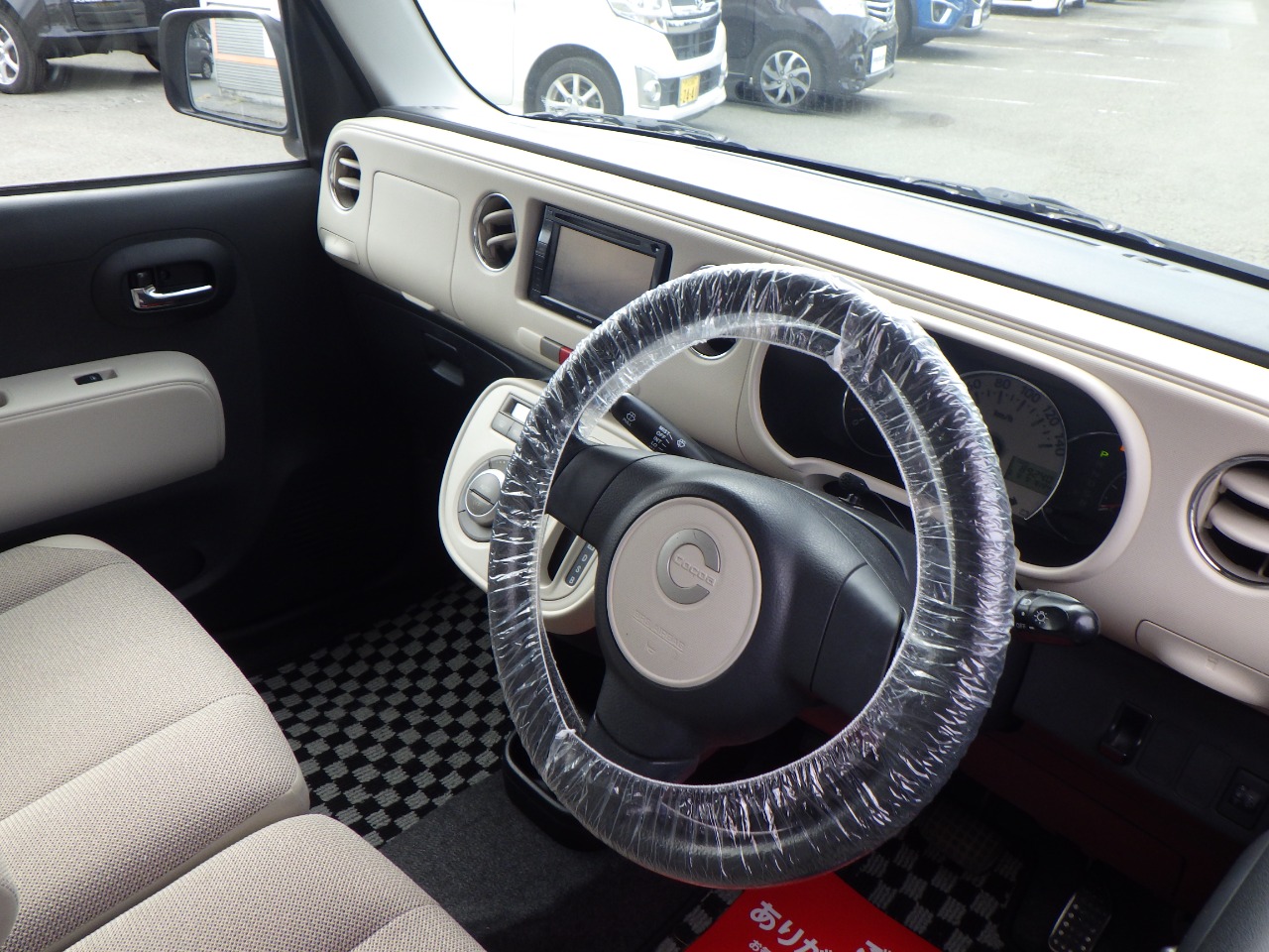 ダイハツ ミラココアの画像13