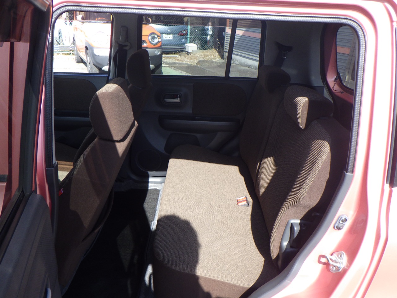 スズキ アルトラパンの画像16