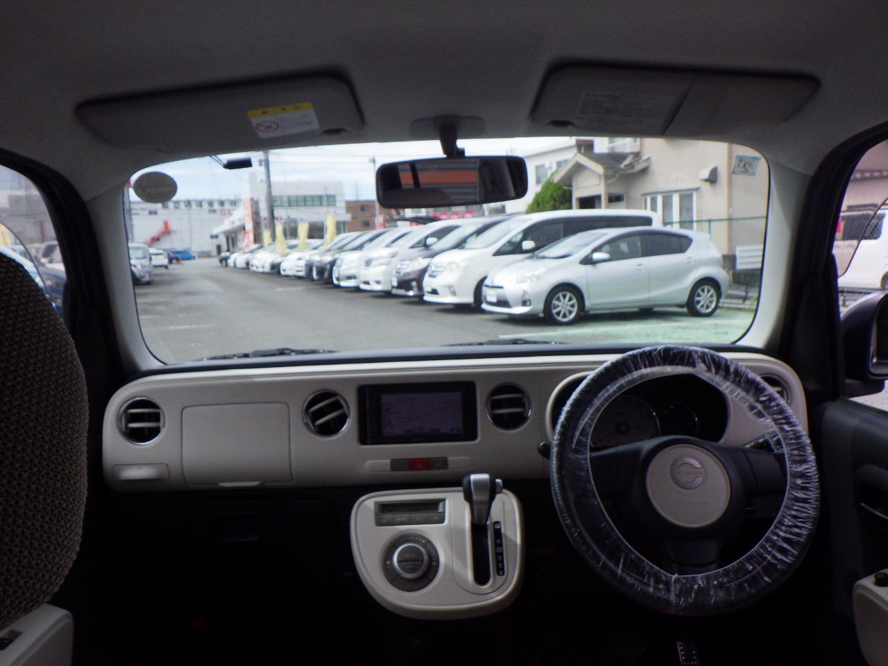 ダイハツ ミラココアの画像7