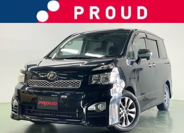 トヨタ ヴォクシーの画像1