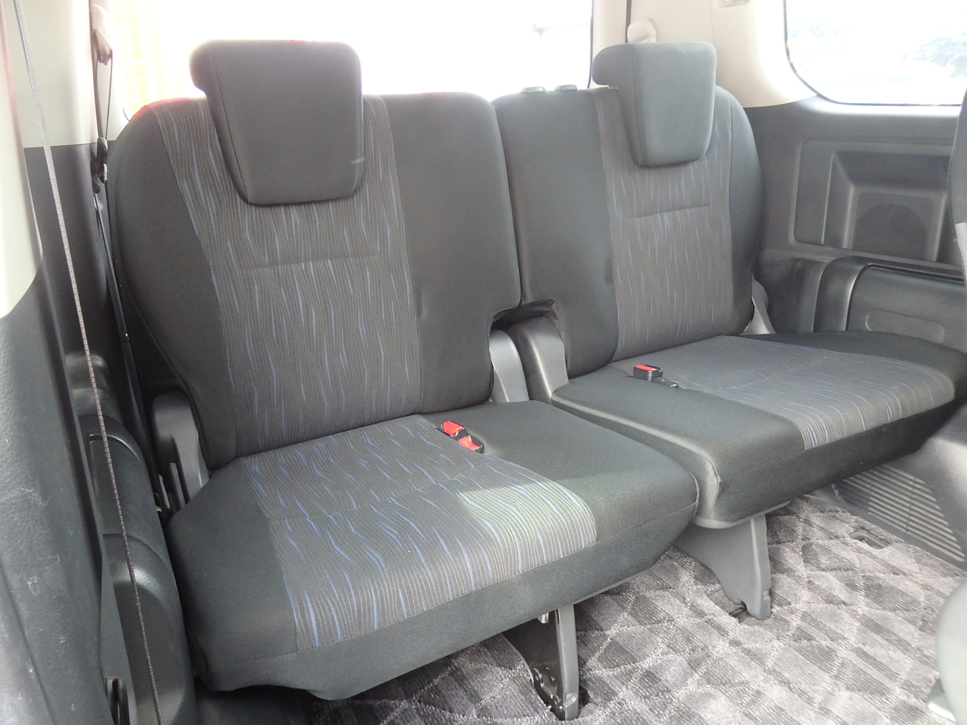 トヨタ ヴォクシーの画像11