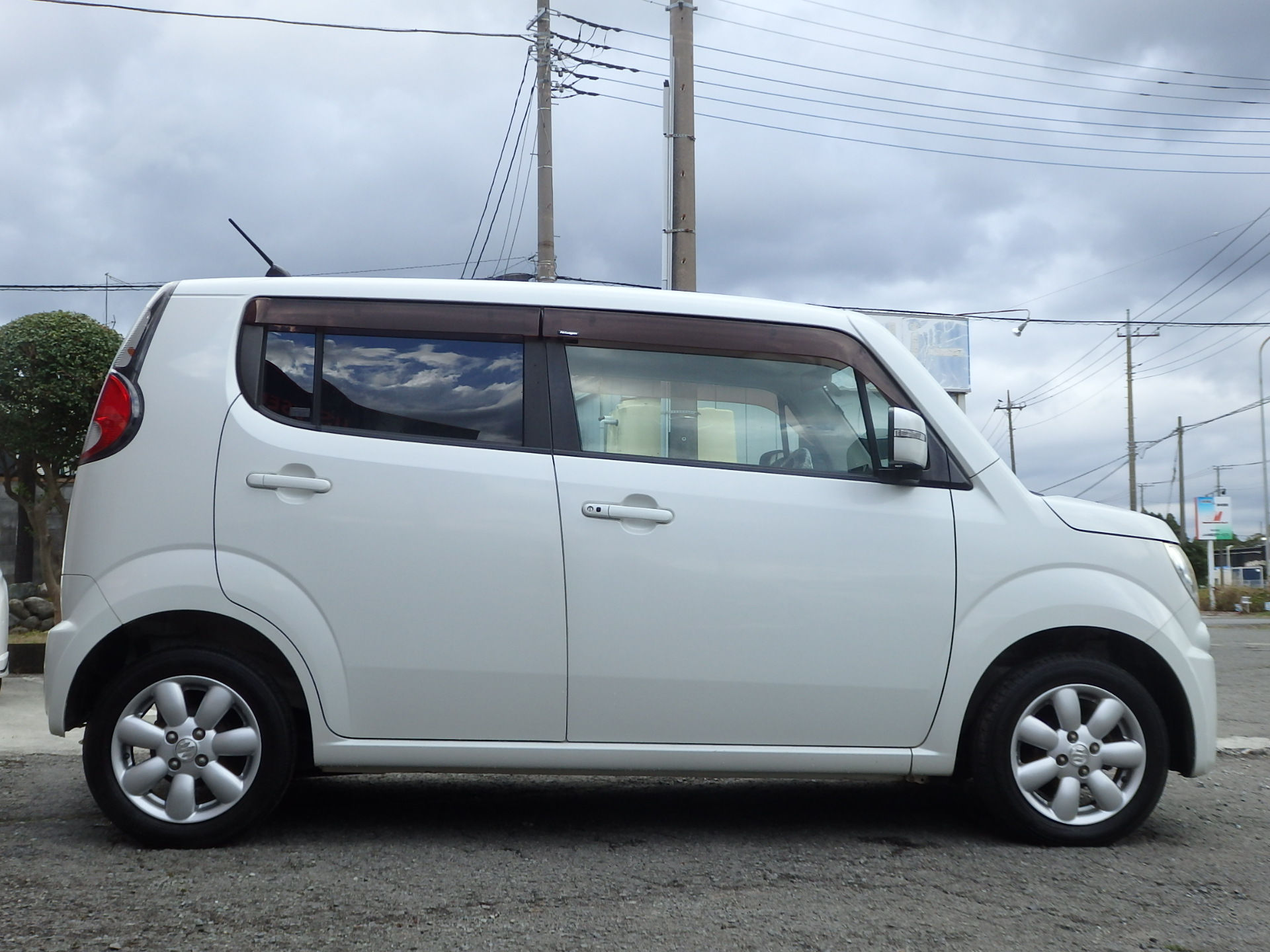 スズキ MRワゴンの画像4