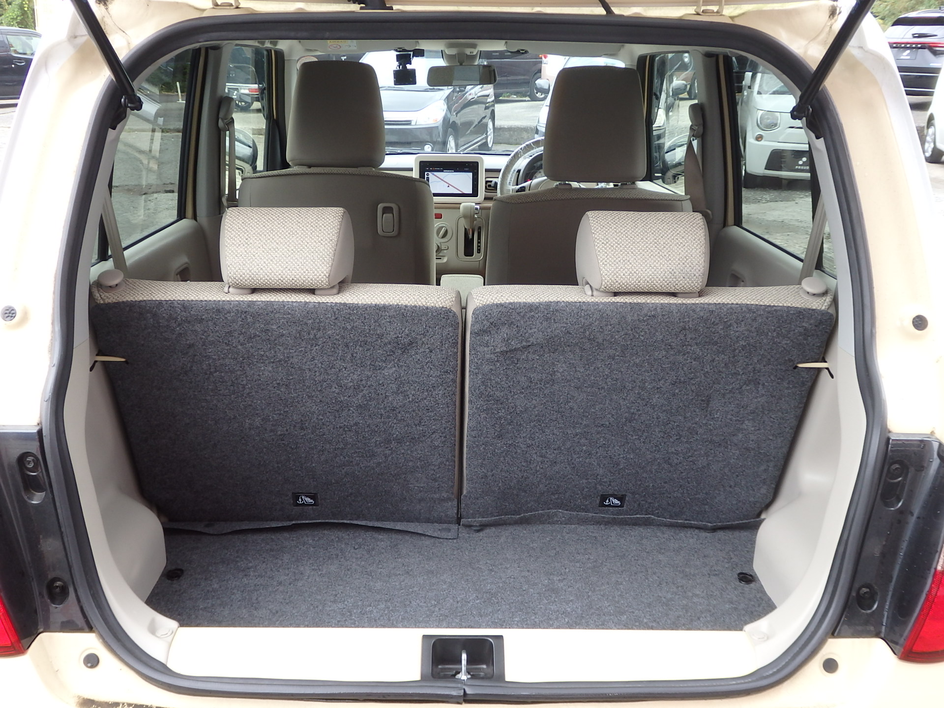 スズキ アルトラパンの画像11