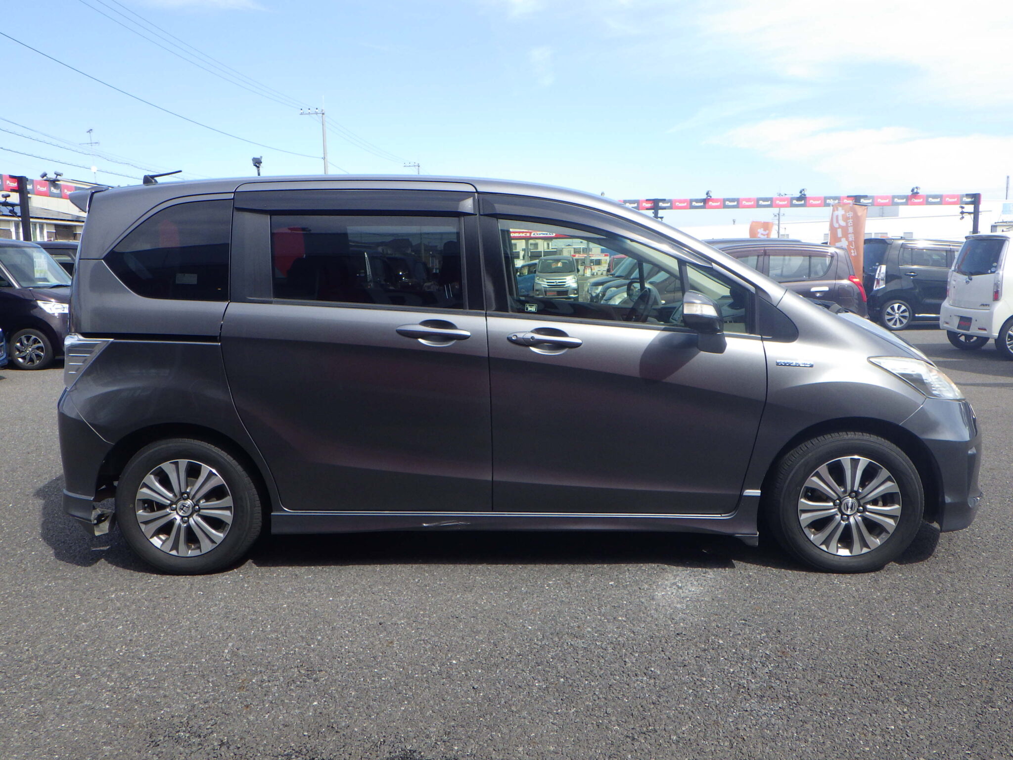 ホンダ フリードハイブリッドの画像4