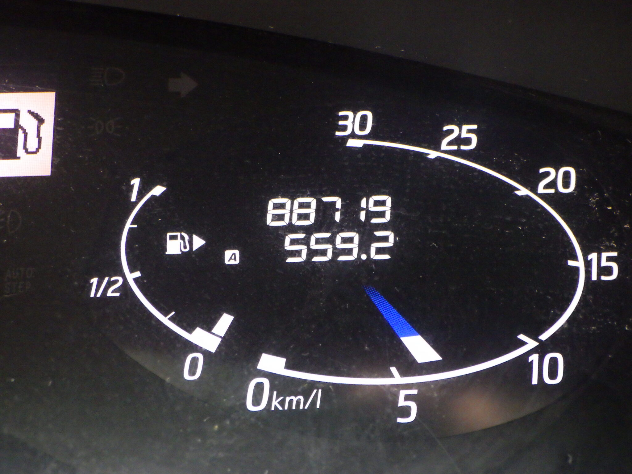 日産 セレナの画像18