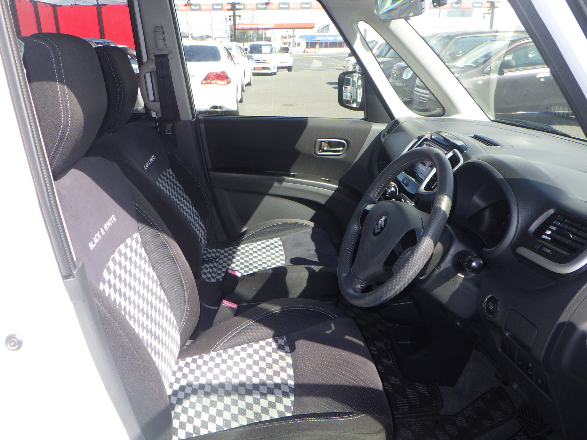 スズキ ソリオの画像9