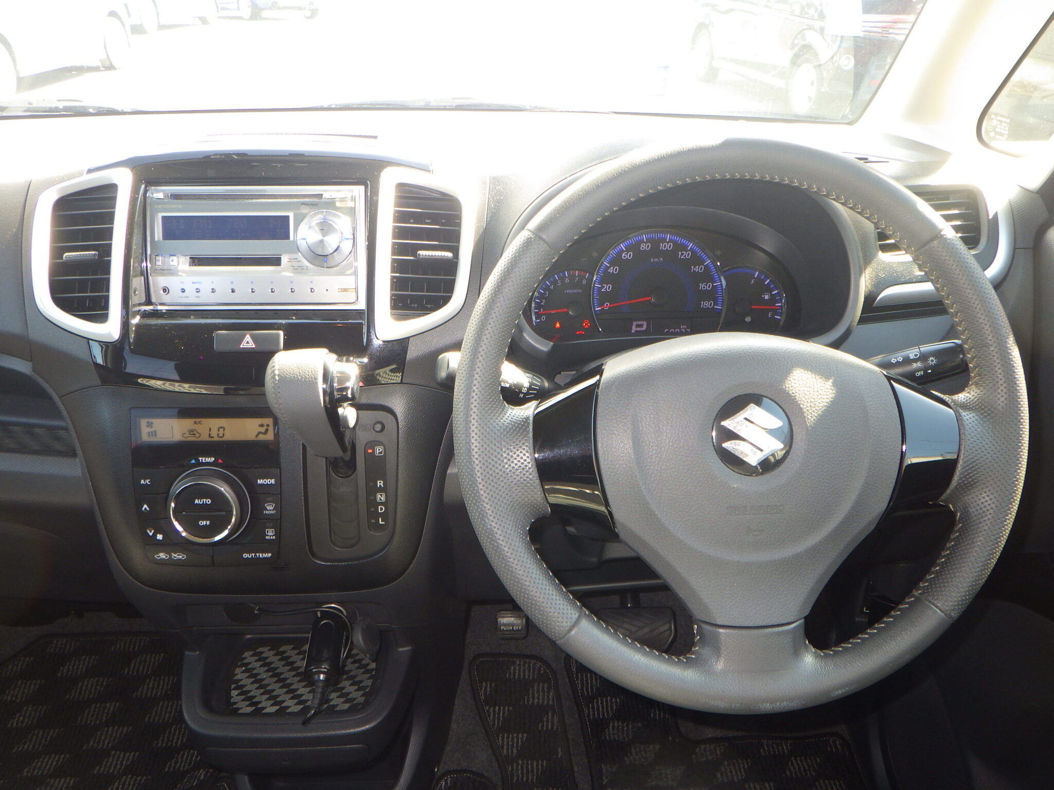 スズキ ソリオの画像13