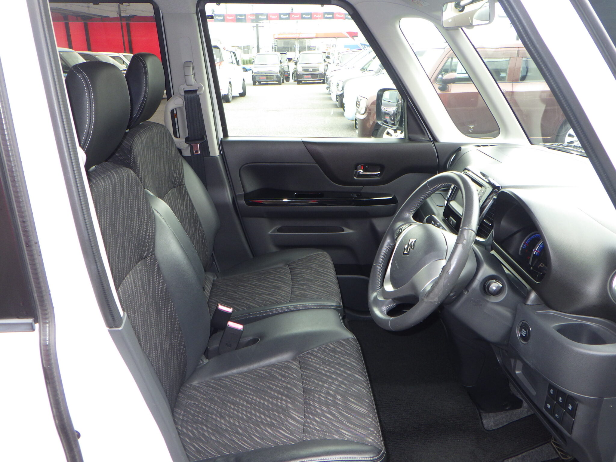 スズキ スペーシアカスタムの画像9