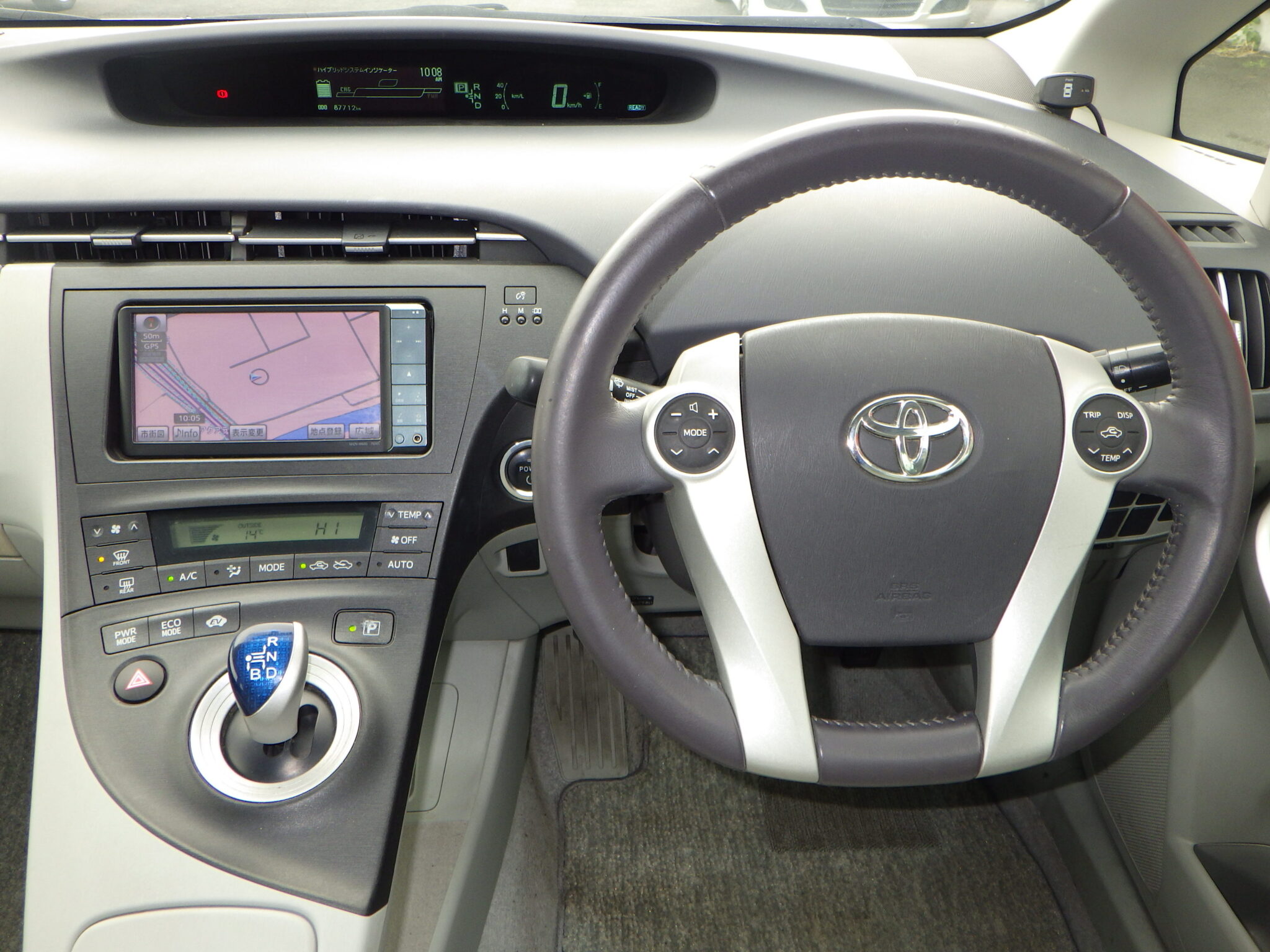 トヨタ プリウスの画像13