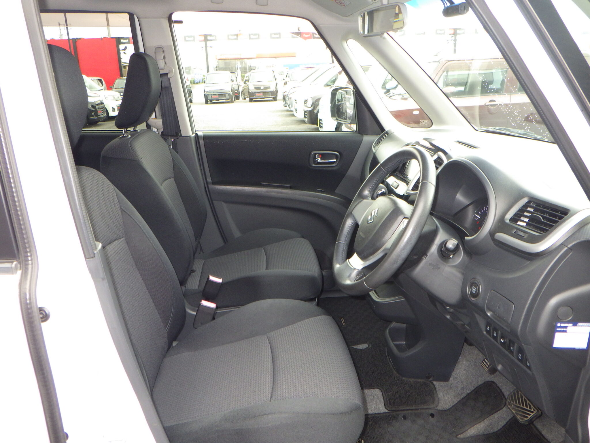 スズキ ソリオの画像9