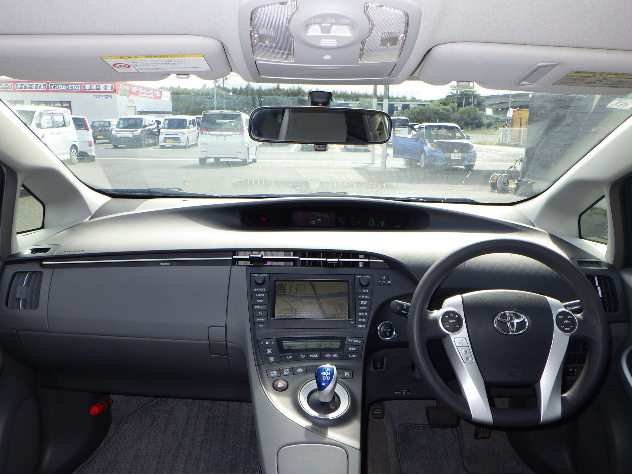 トヨタ プリウスの画像12