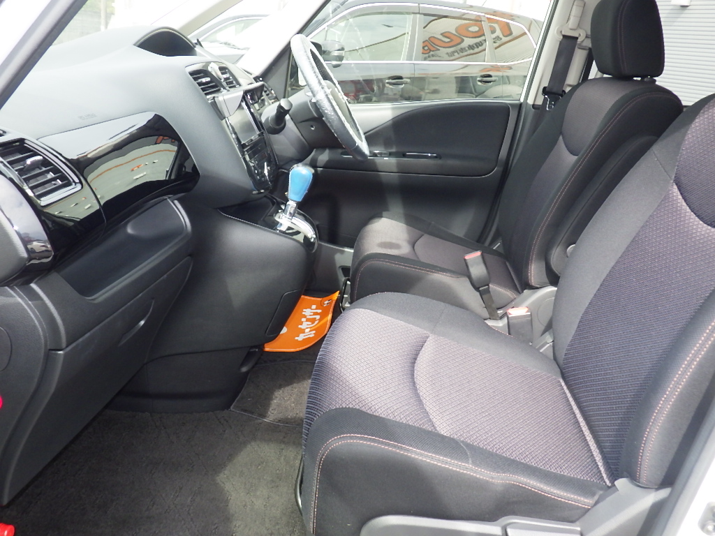 日産 セレナの画像6