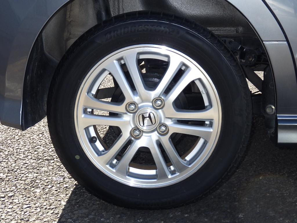 ホンダ N-BOXカスタムの画像15