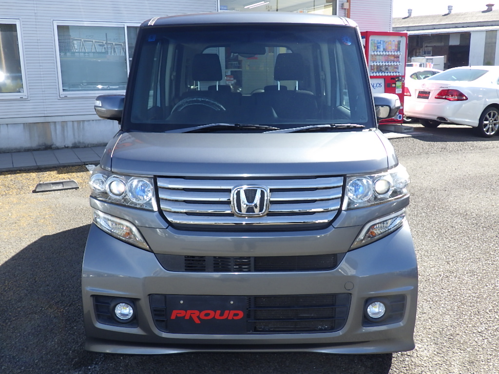 ホンダ N-BOXカスタムの画像16