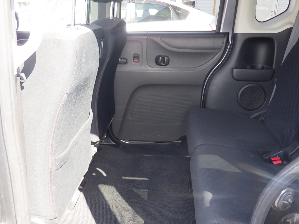 ホンダ N-BOXカスタムの画像7