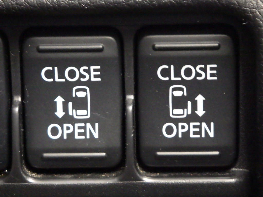 三菱 eKスペースカスタムの画像14