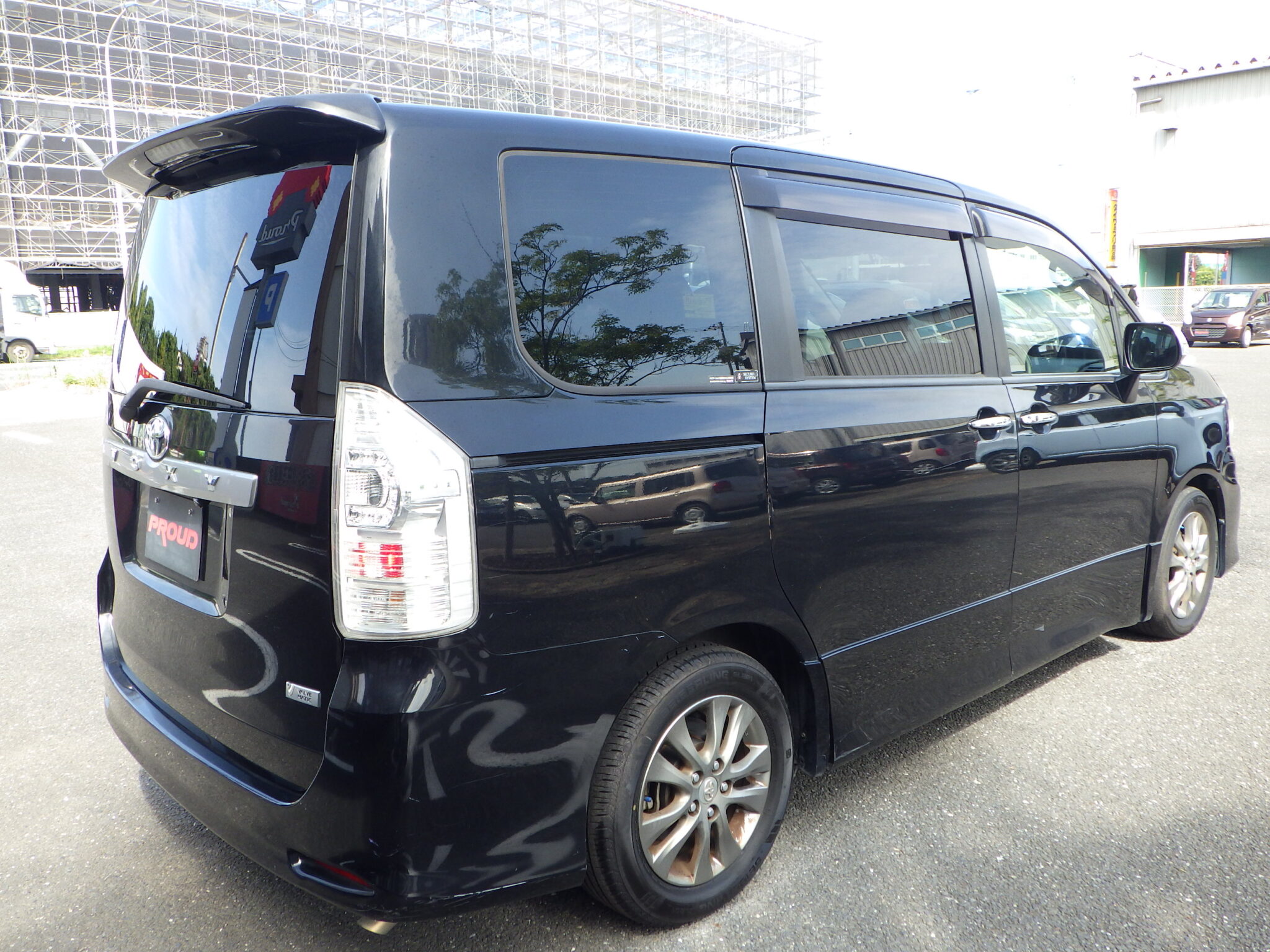 トヨタ ヴォクシーの画像4