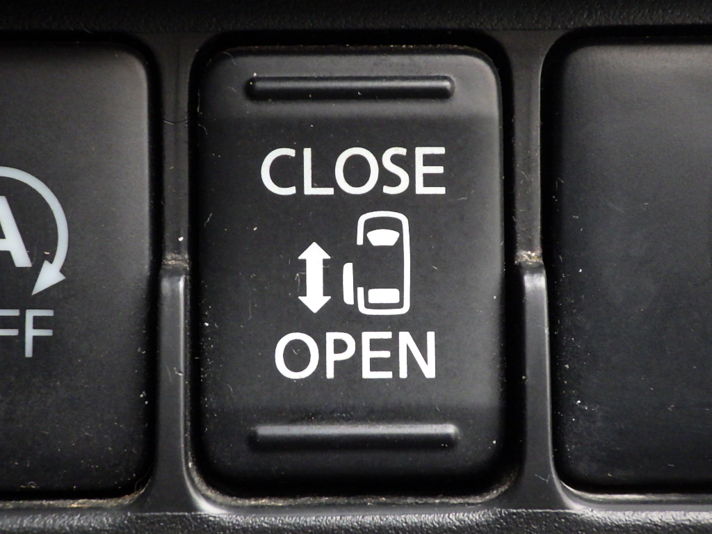 三菱 eKスペースカスタムの画像12