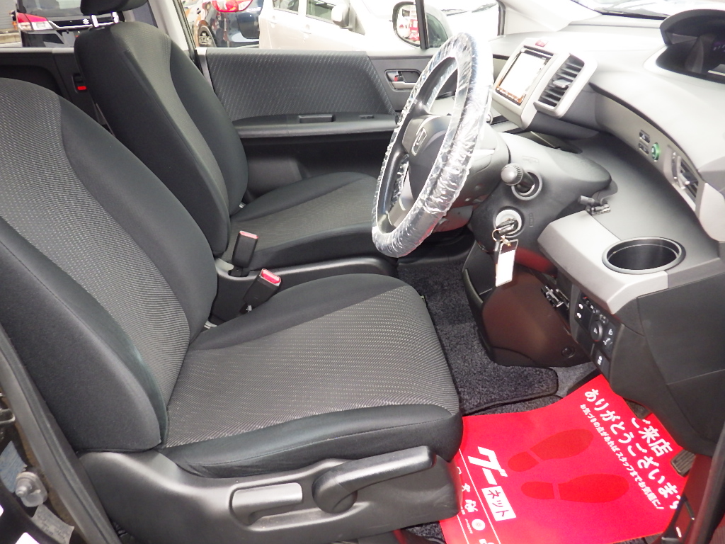 ホンダ フリードの画像3