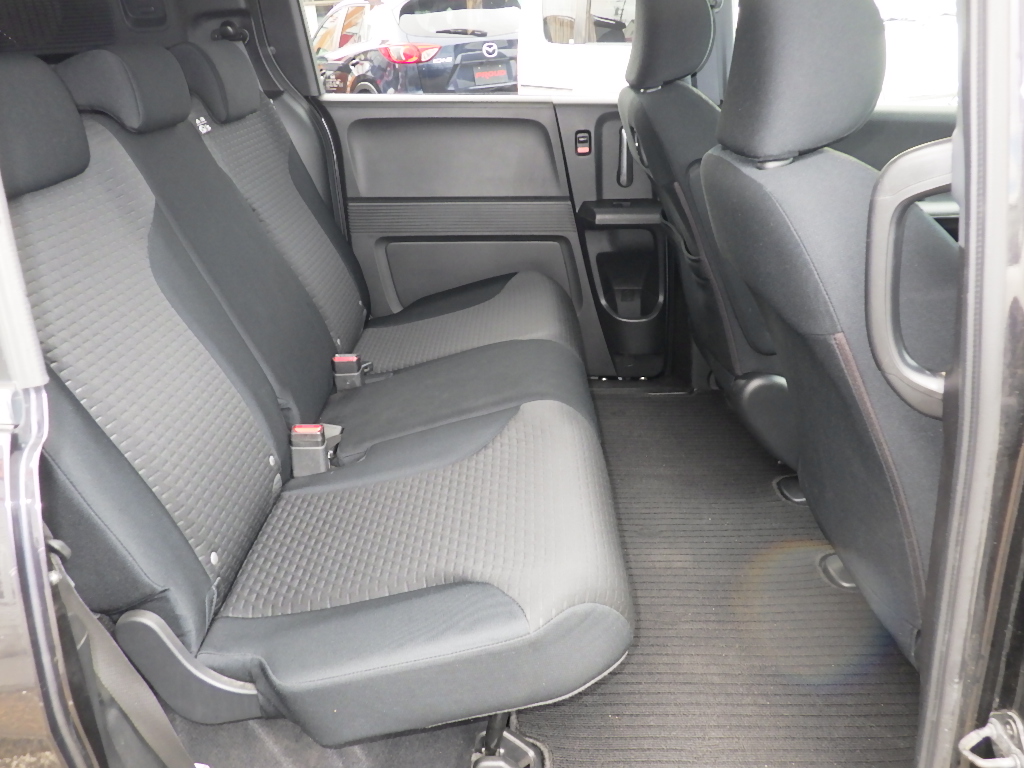 ホンダ フリードスパイクハイブリッド　の画像4