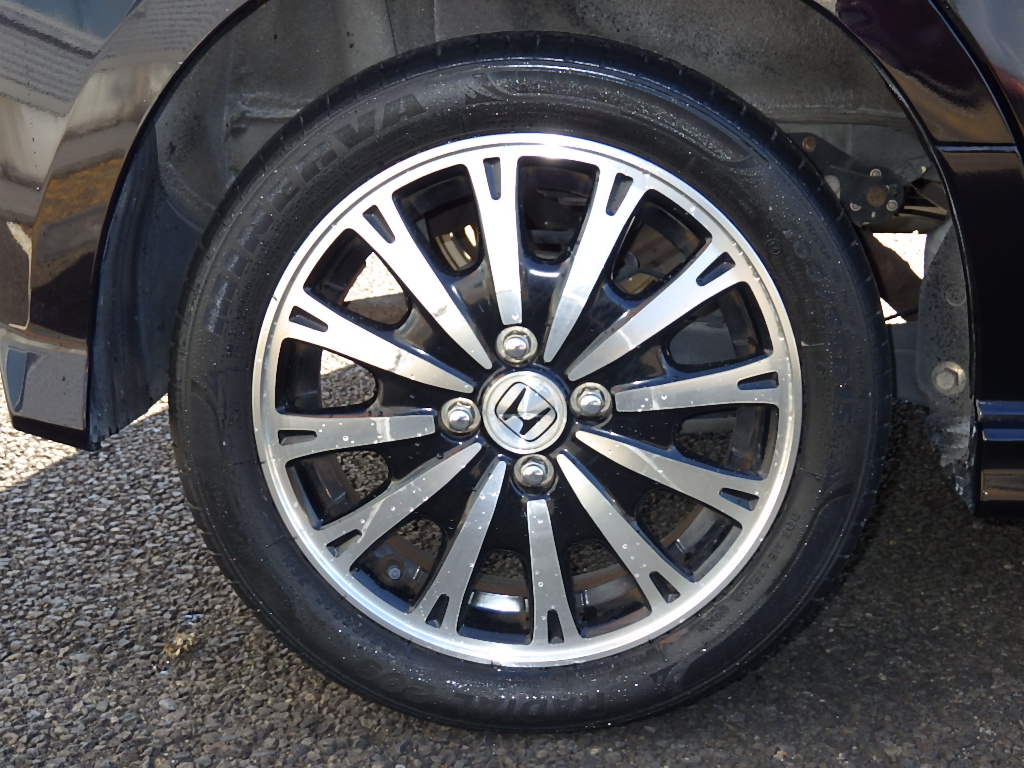 ホンダ N-BOXカスタムの画像15