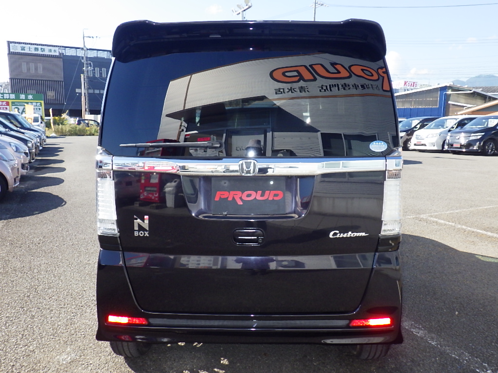 ホンダ N-BOXカスタムの画像19