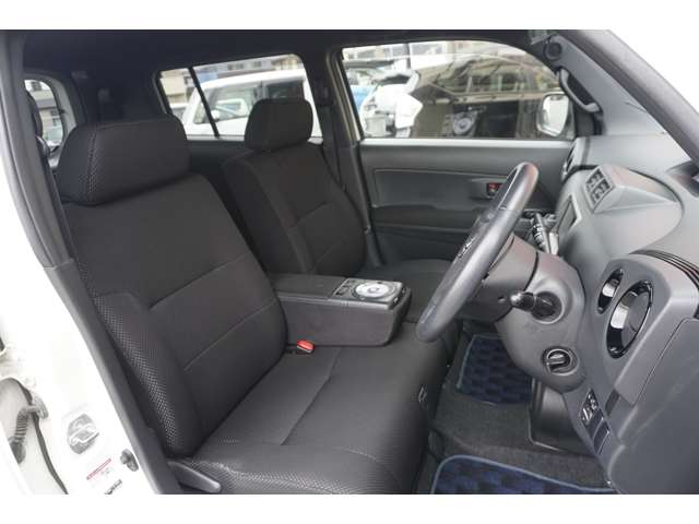 トヨタ bBの画像14