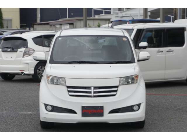 トヨタ bBの画像3