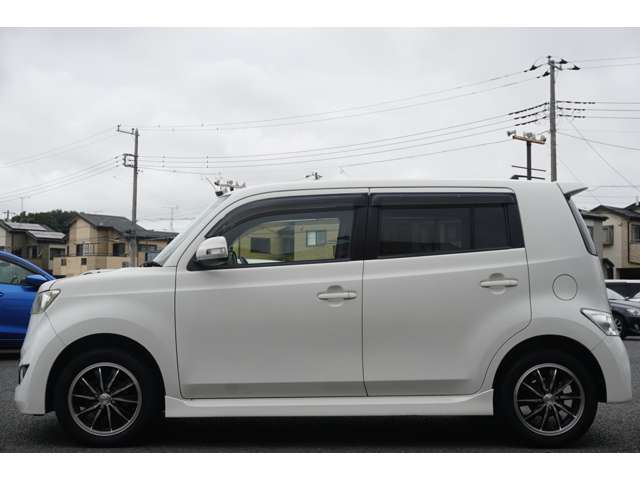 トヨタ bBの画像5