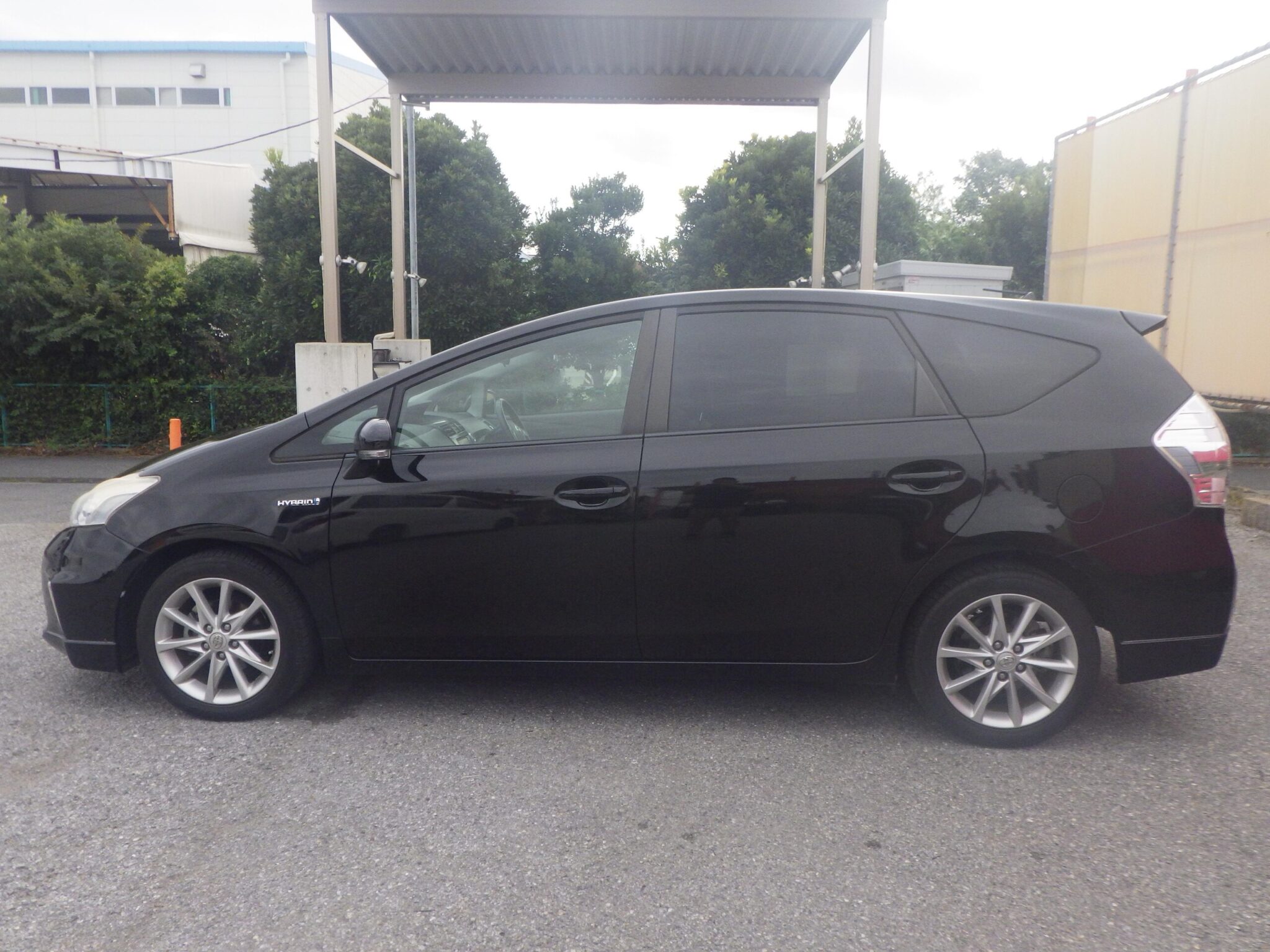 トヨタ プリウスαの画像8