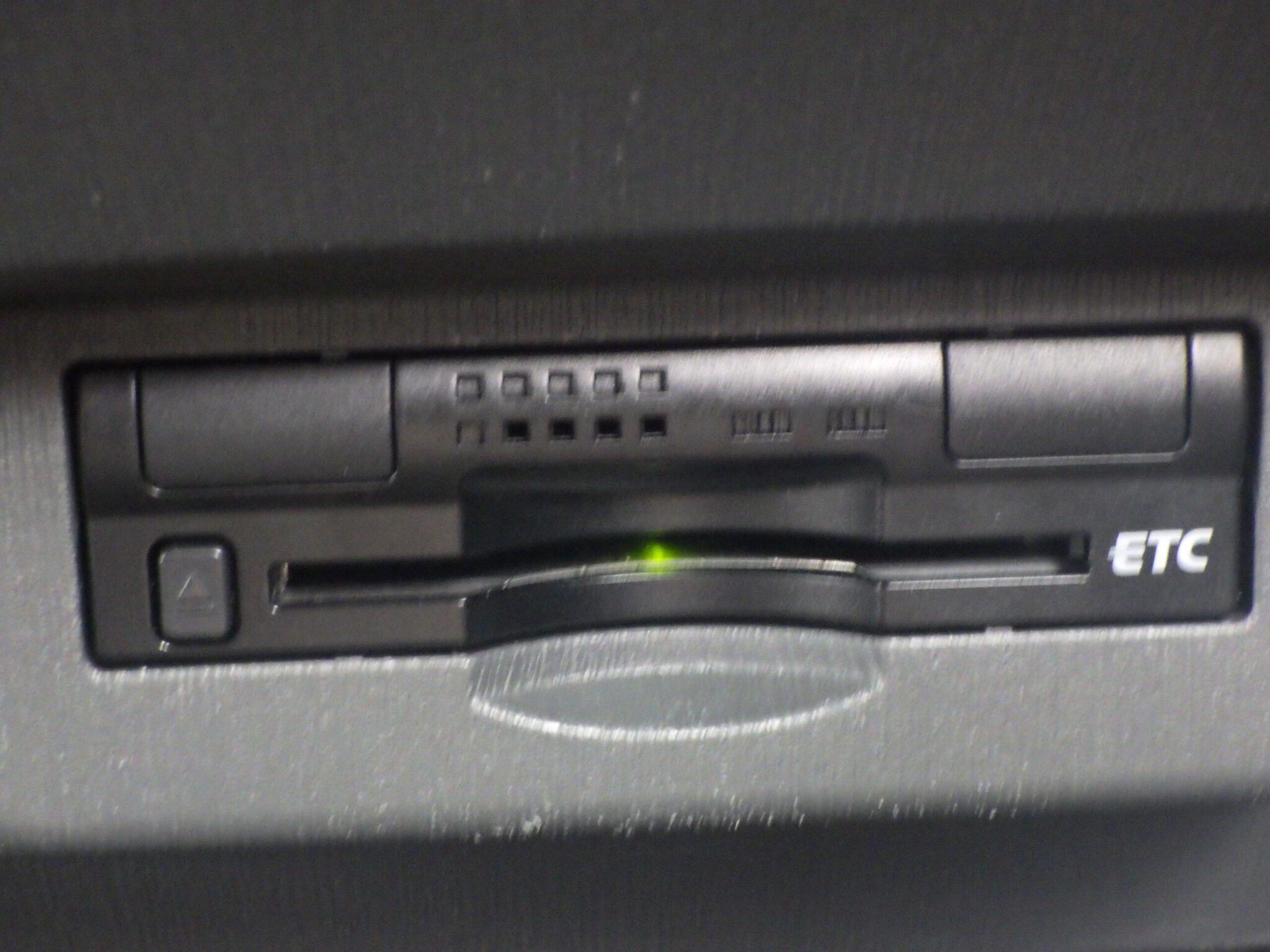 トヨタ プリウスαの画像13