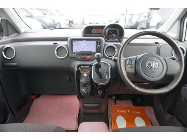 トヨタ ポルテの画像9