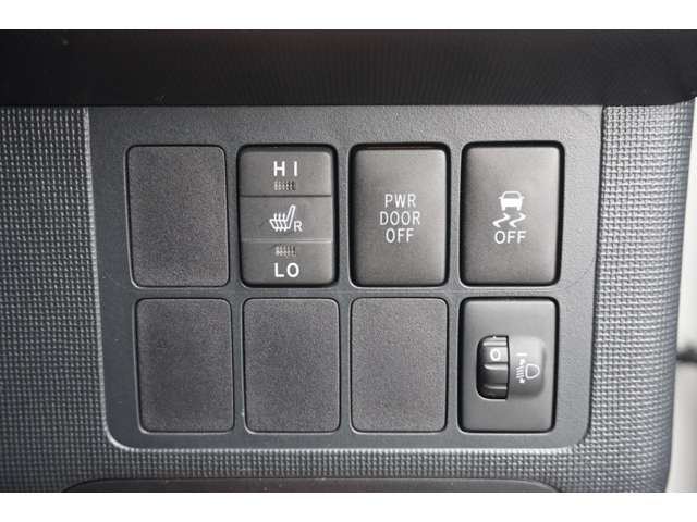 トヨタ ポルテの画像12