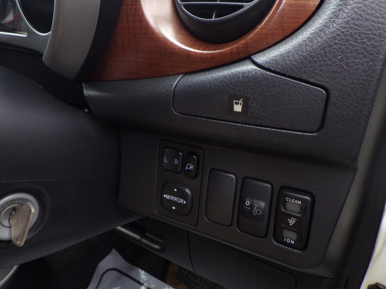 ダイハツ ミラジーノの画像13