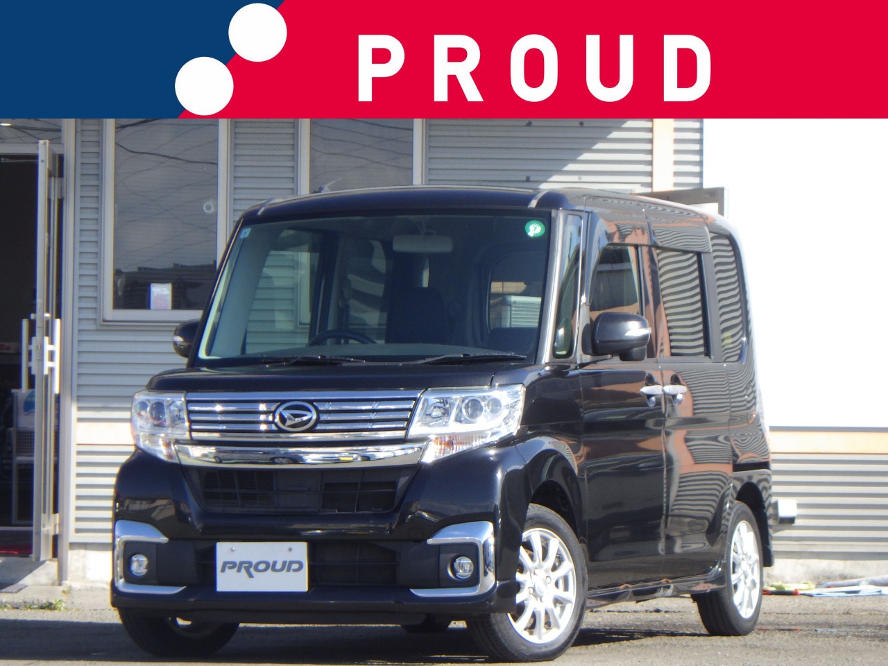 ダイハツ タントカスタムの画像1