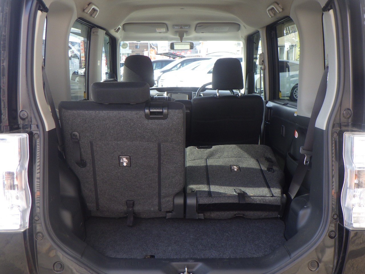 ダイハツ タントカスタムの画像12