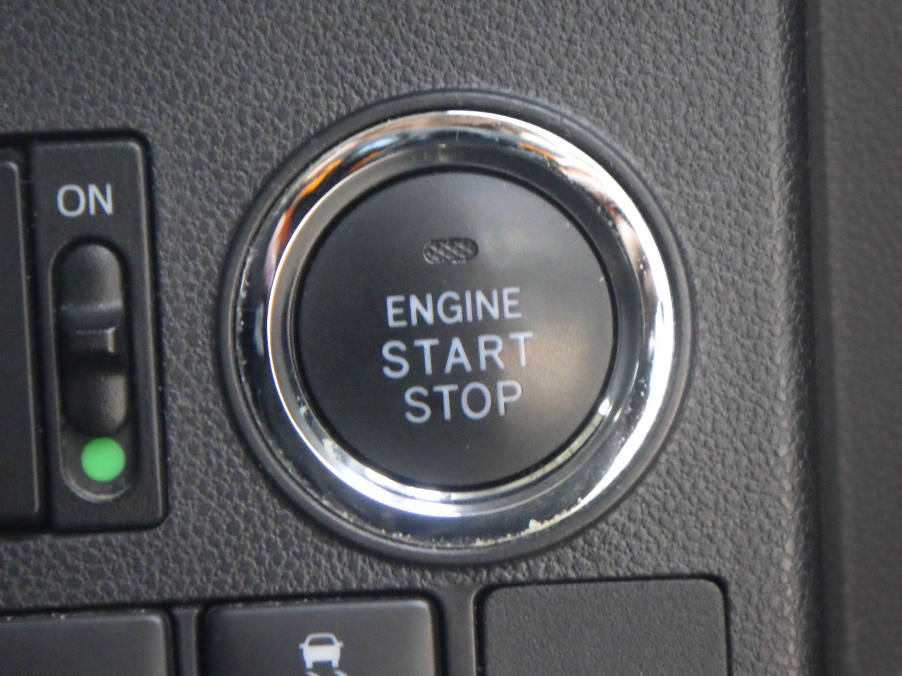 ダイハツ タントカスタムの画像16