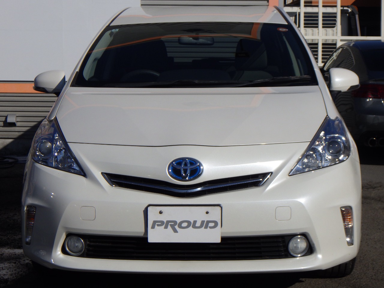 トヨタ プリウスαの画像2