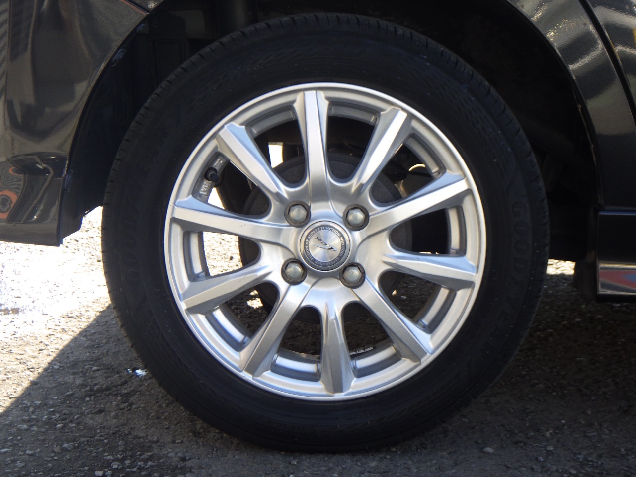 ダイハツ タントカスタムの画像5