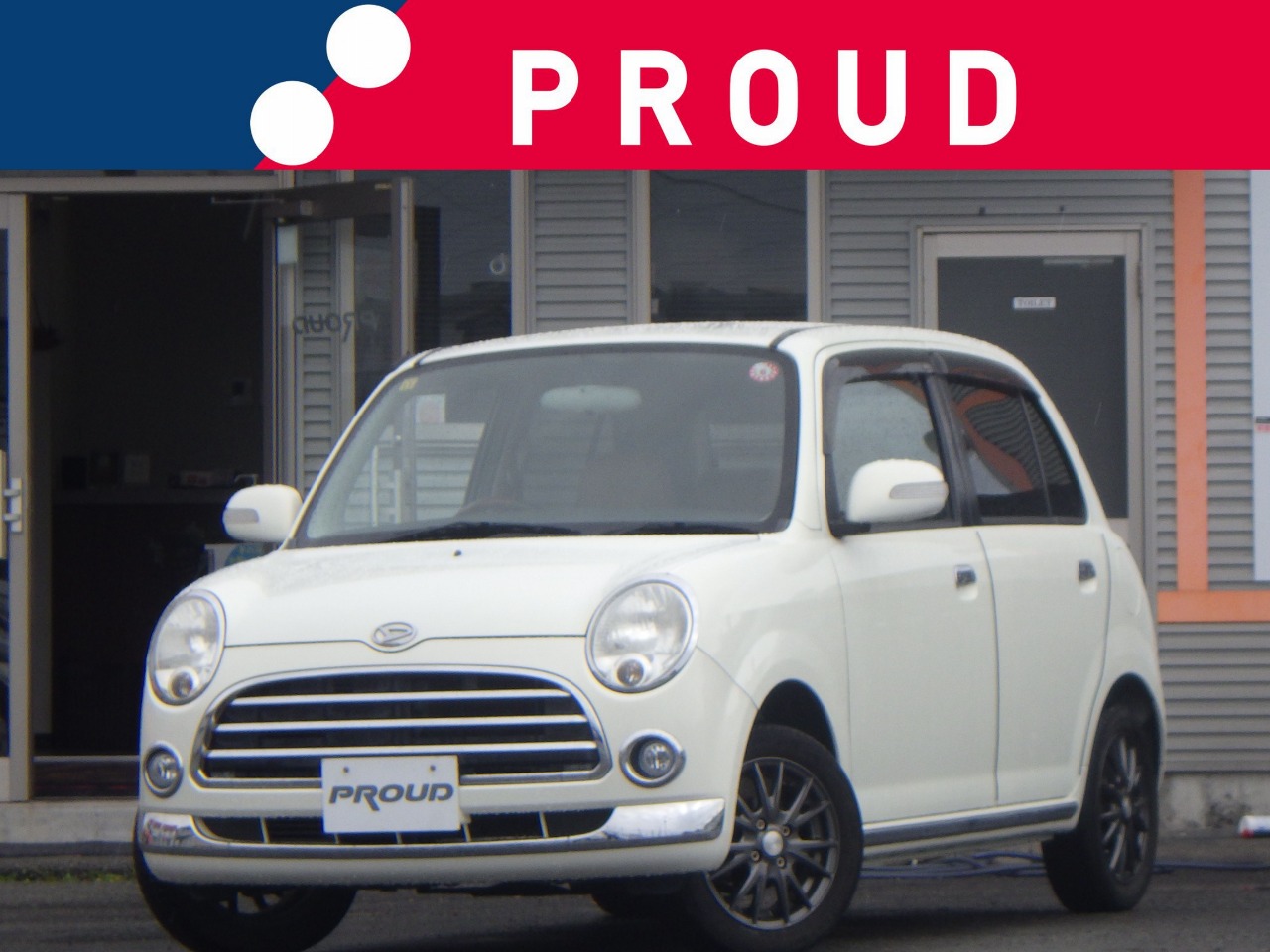 ダイハツ ミラジーノの画像1