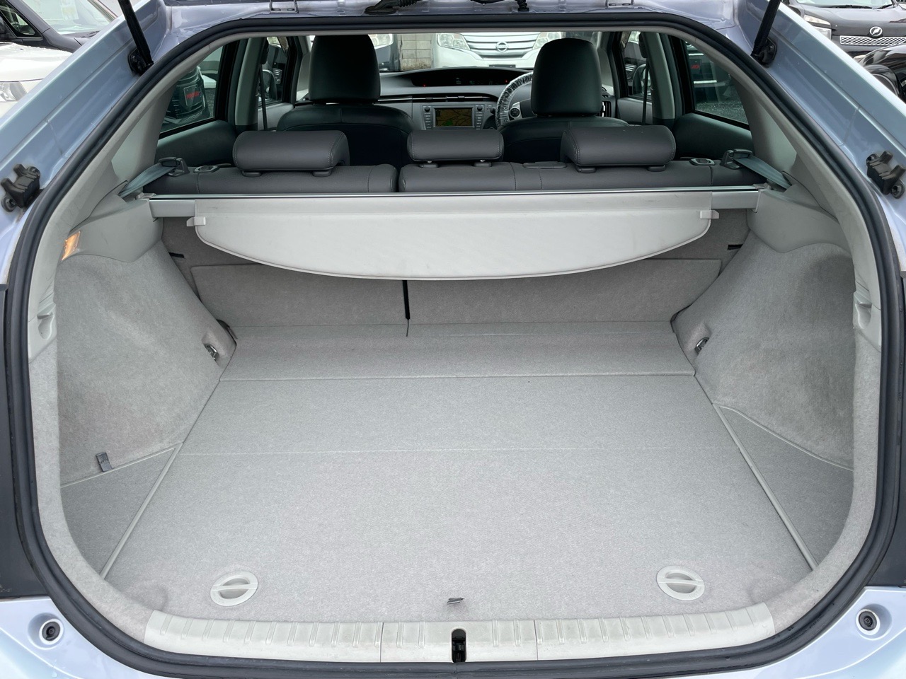 トヨタ プリウスの画像18