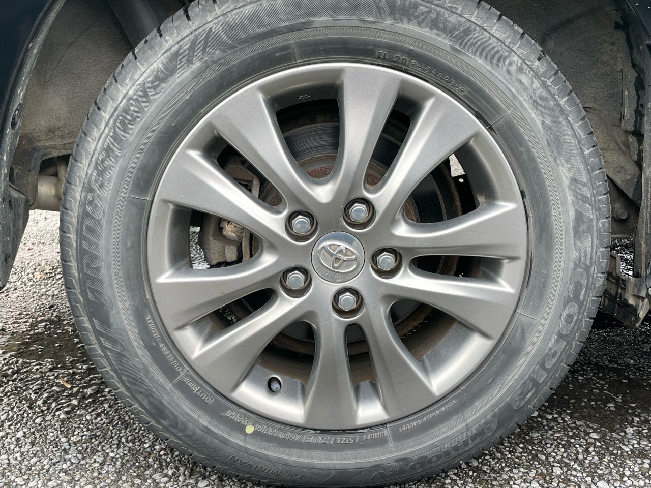 トヨタ ヴォクシーの画像19