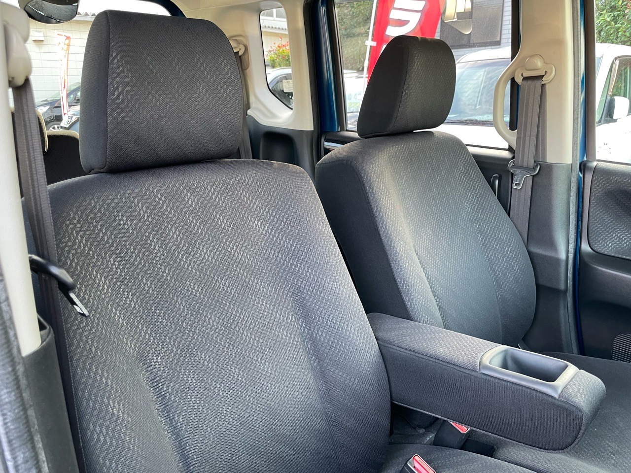 ホンダ N-BOXカスタムの画像16